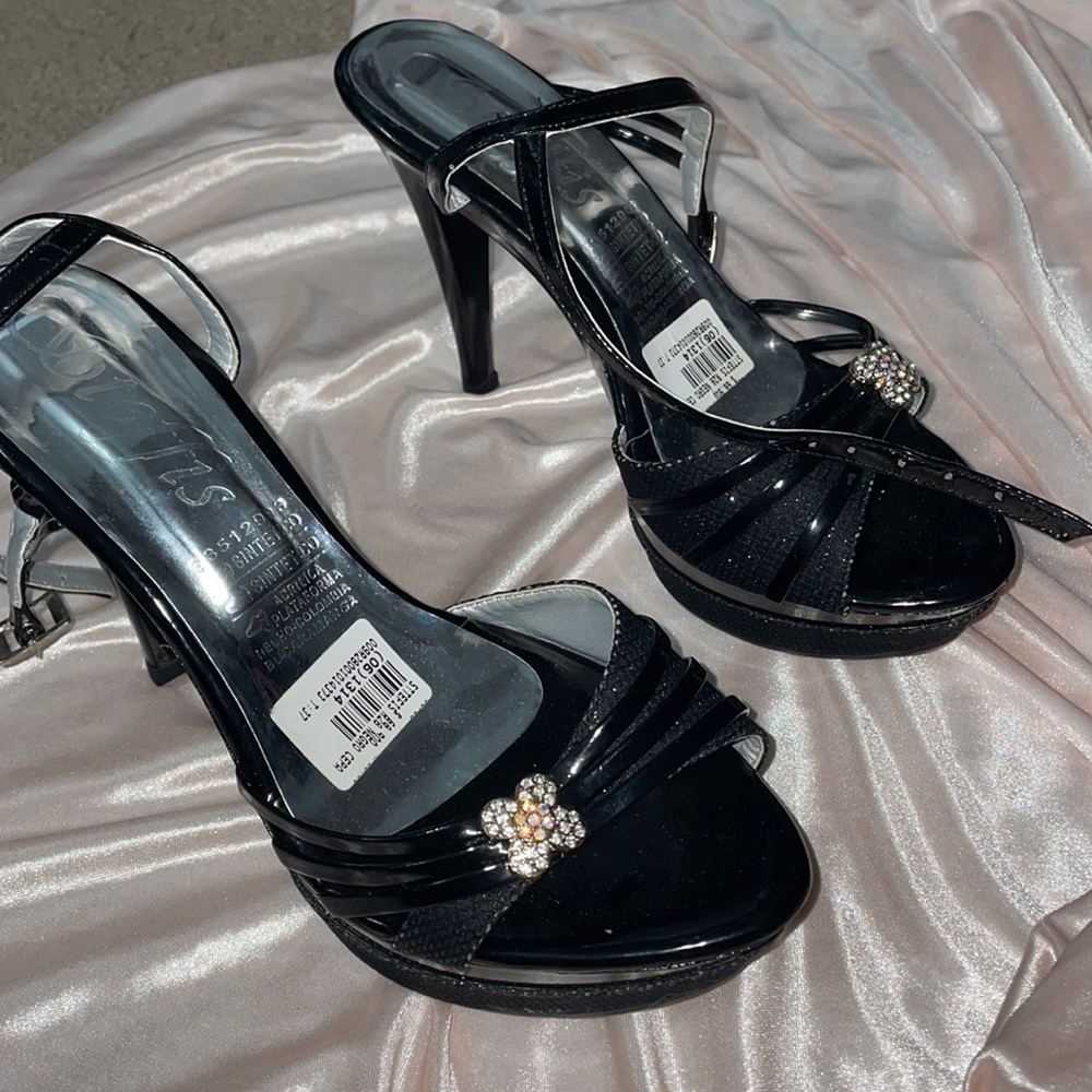 Y2K heels